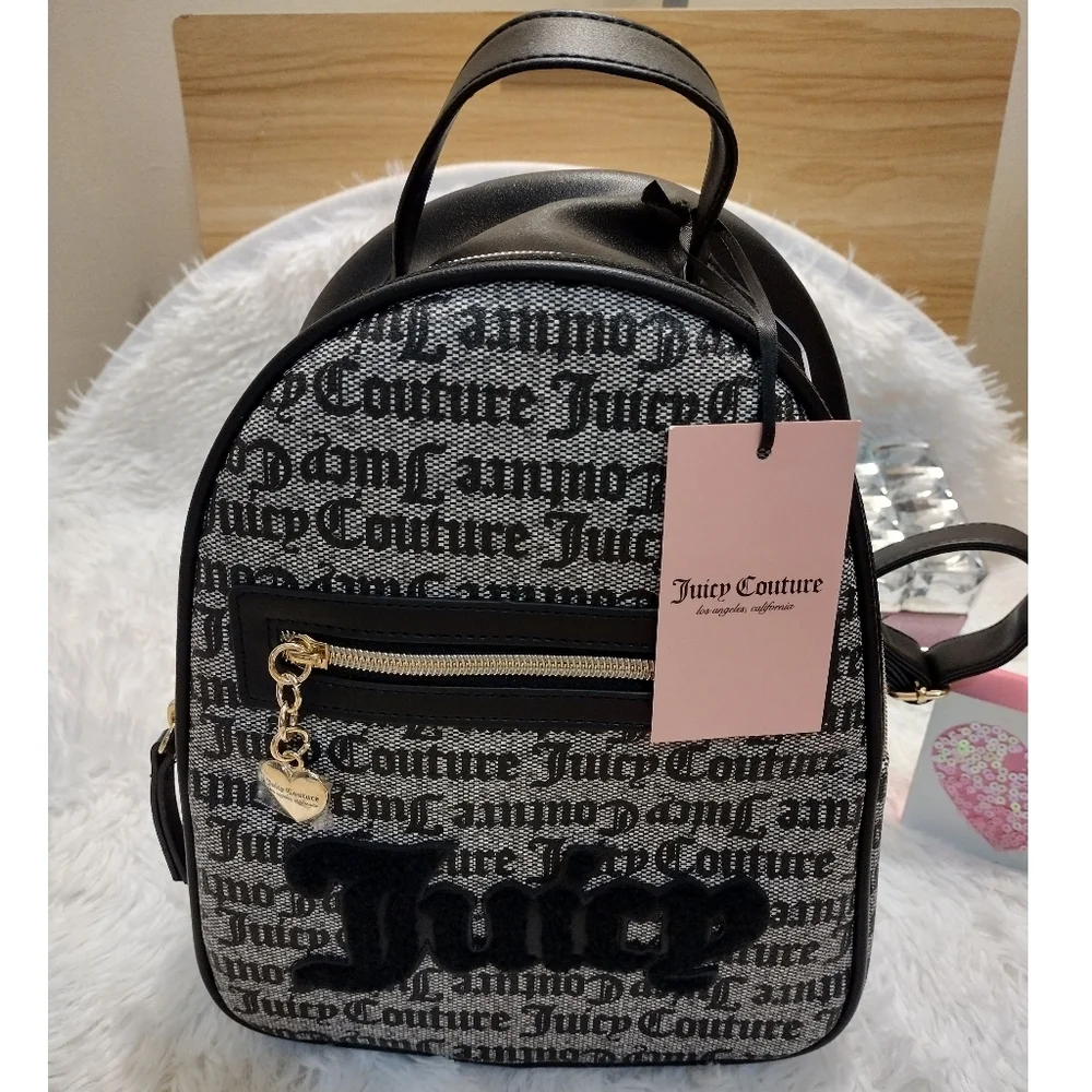 Juicy Couture 👑💎✨ Black/Beige Paparazzi Backpack NWT✨